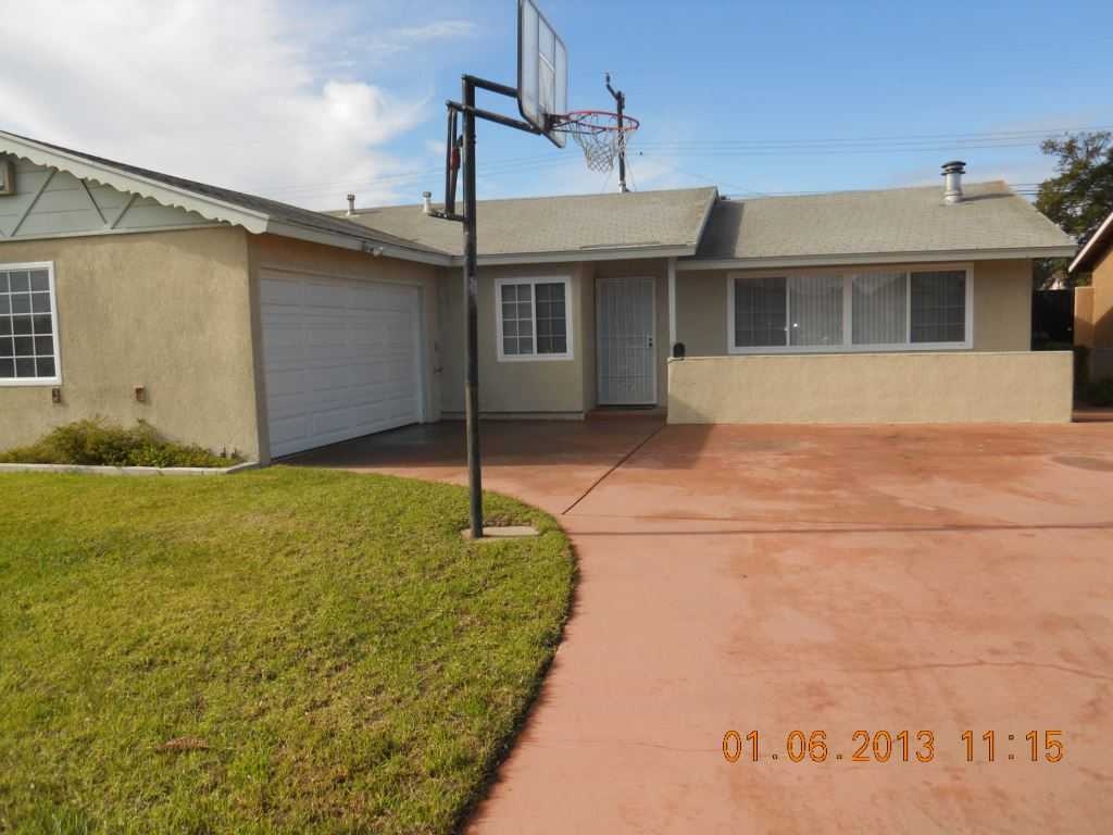  4021 S B St, Oxnard, California  photo