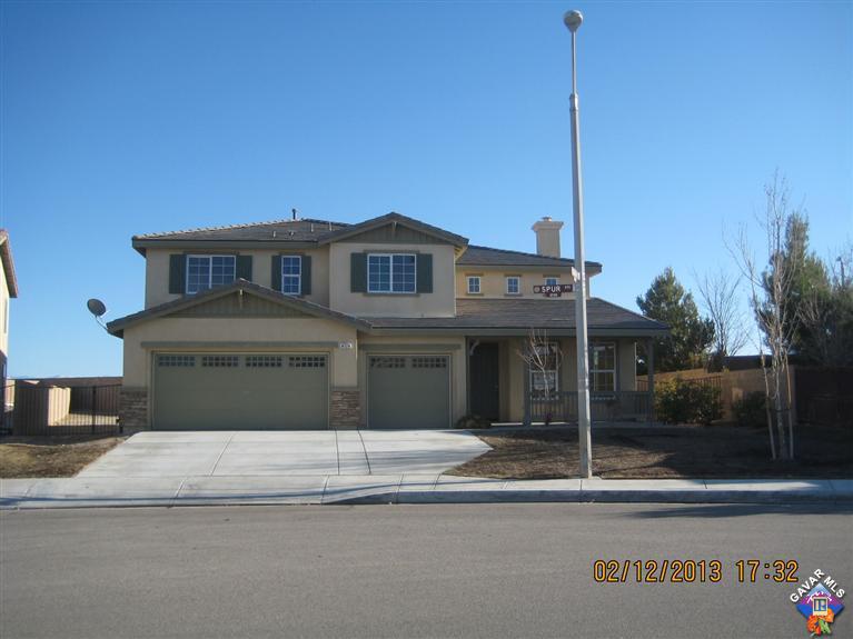  4724 Spur Ave, Lancaster, California  photo