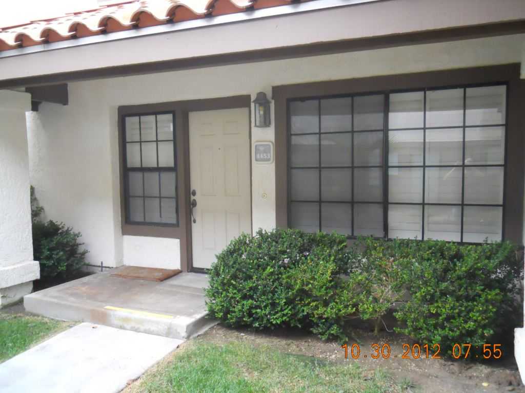  4453 Antigua Way, Oxnard, California  photo