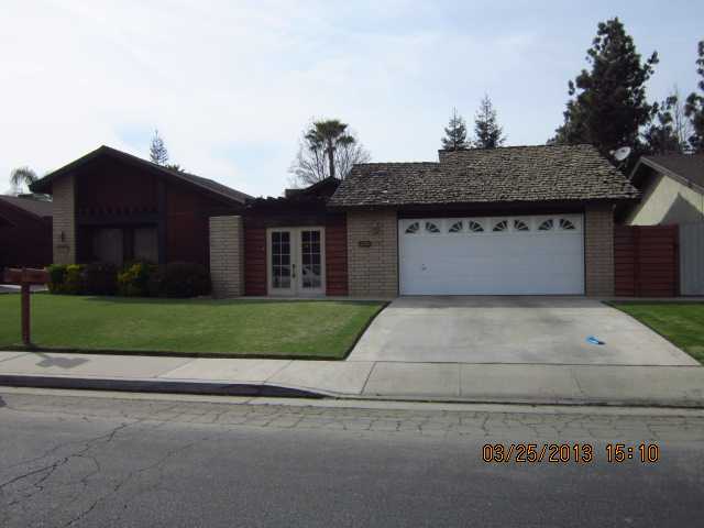  2201 Manning St, Bakersfield, California  photo