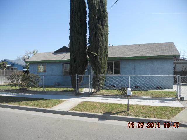  2569 S Page Ave, Fresno, California  photo