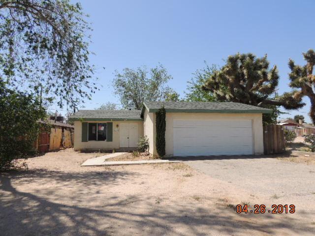  16491 Willow Street, Hesperia, CA photo