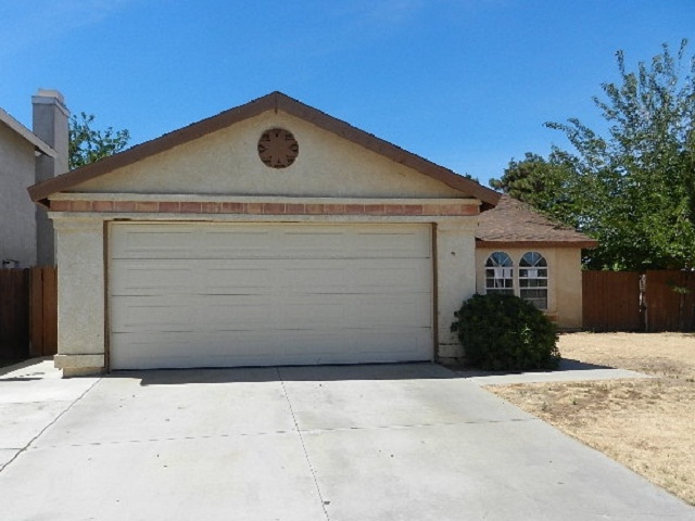  1554 Bluebell Street, Lancaster, CA photo