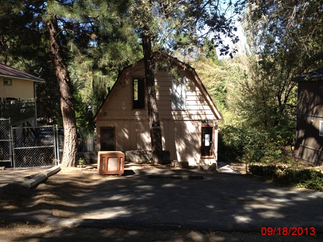  416 Redwood Drive, Crestline, CA photo