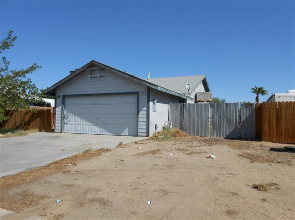  304 East Upjohn Ave E, Ridgecrest, CA photo