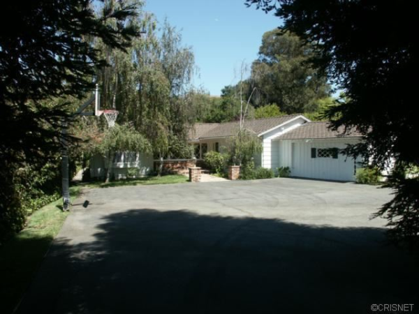  4654 White Oak Avenue, Encino, CA photo