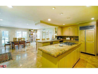  9839 Whitwell Dr, Beverly Hills, CA 7440185