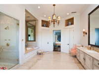  2670 Bowmont Dr, Beverly Hills, CA 7440945