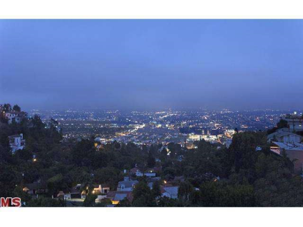  1588 Viewsite Dr, Los Angeles, CA photo