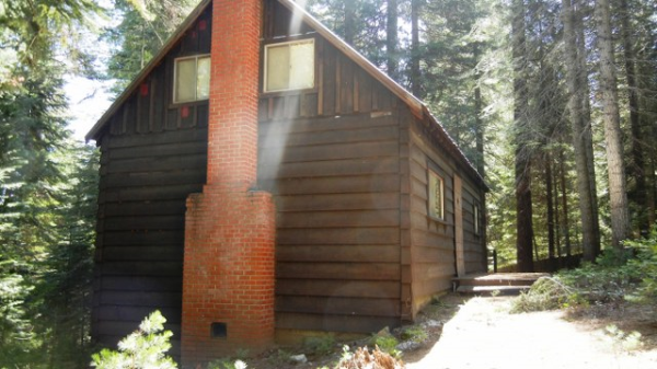  7729 Forest Dr, Fish Camp, CA photo