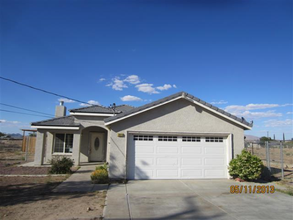  19020 Live Oak Street, Hesperia, CA photo