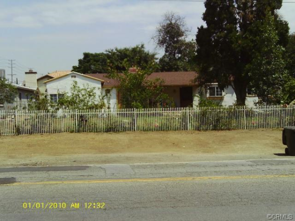  1480 W Randall Ave, Bloomington, CA photo