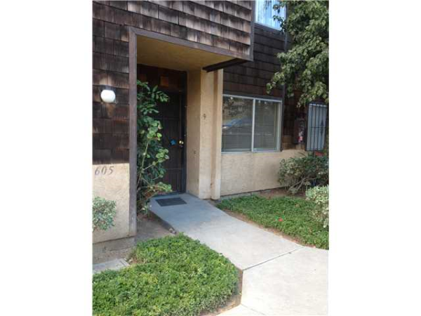  605 R Ave 9, National City, CA photo