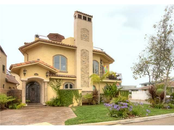  2445 Mountain View Dr, Carlsbad, CA photo