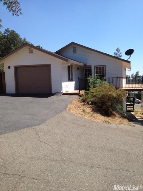  9603 Chantry Hill Road Rd, Newcastle, CA photo