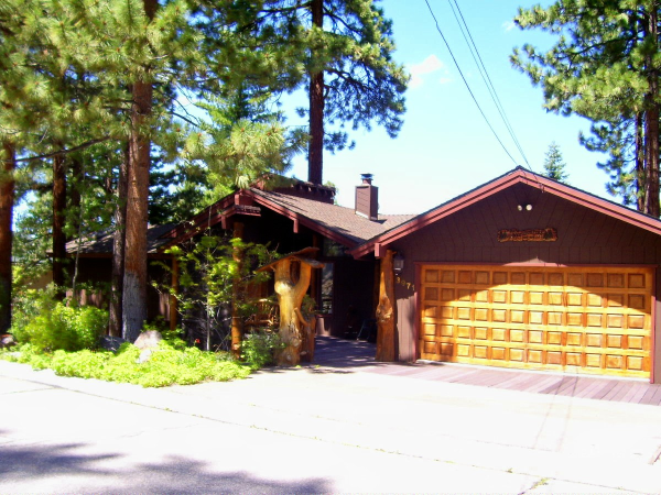  3971 Crest Rd, South Lake Tahoe, CA photo