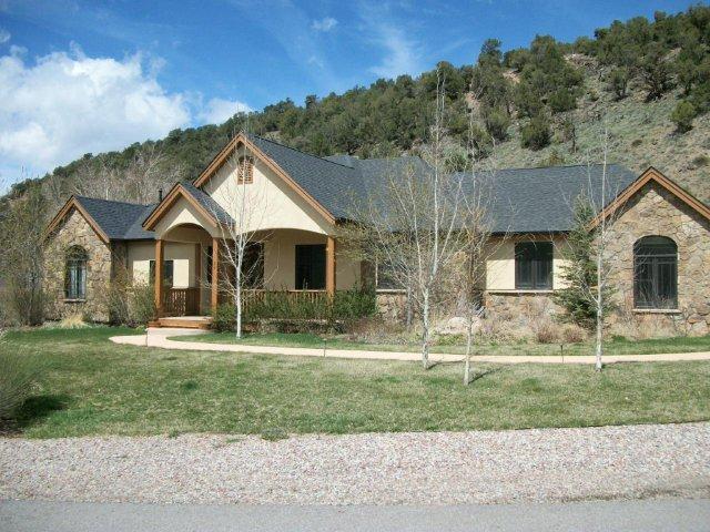  129 Sunflower Loop, Carbondale, CO photo