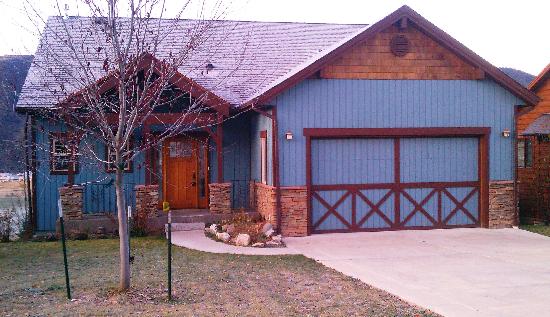  311 Faas Ranch Rd, New Castle, CO photo