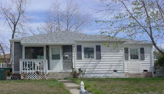  1951 Lilly Drive, Thornton, CO photo