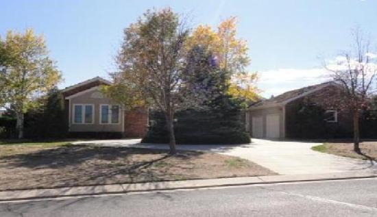  3915 Hill Cir, Colorado Springs, CO photo