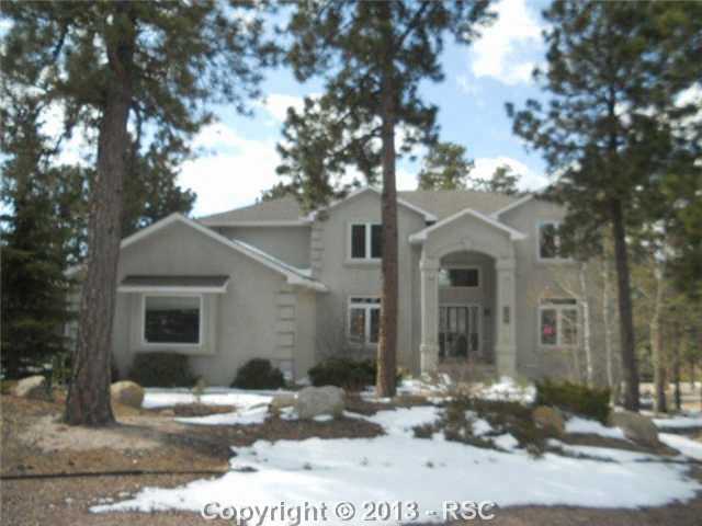  1221 Highcrest Ln, Colorado Springs, Colorado  photo