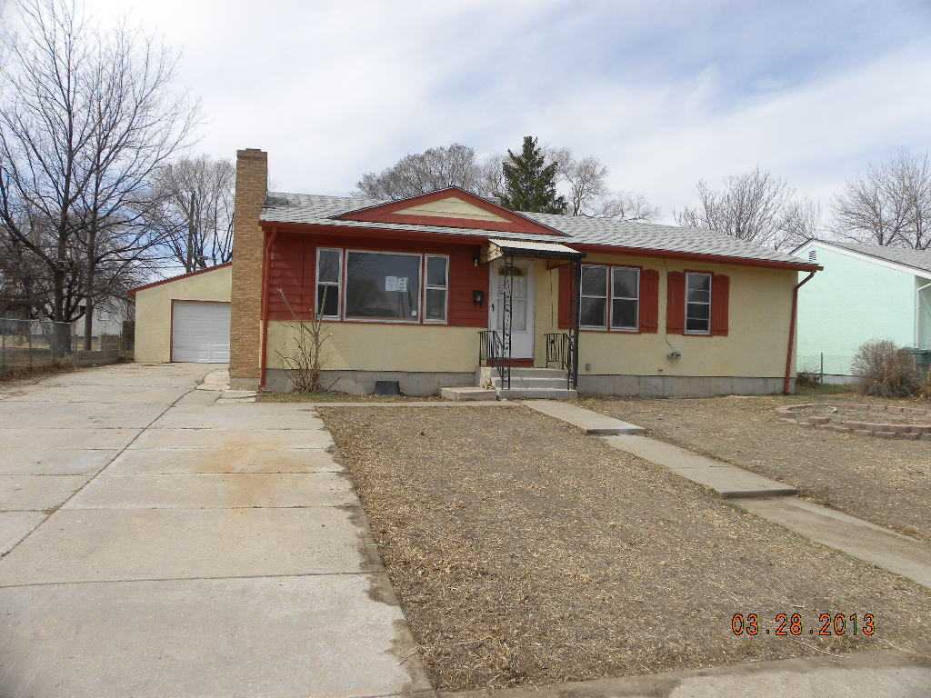  2121 Hollywood Dr, Pueblo, Colorado  photo