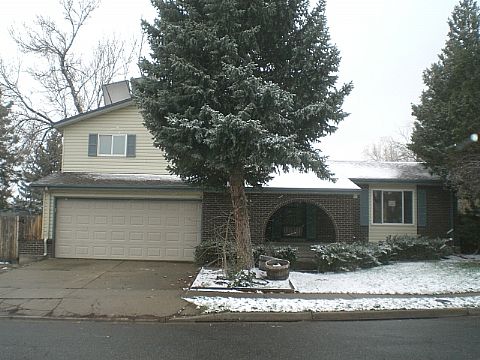  7126 W 83rd Way, Arvada, Colorado photo