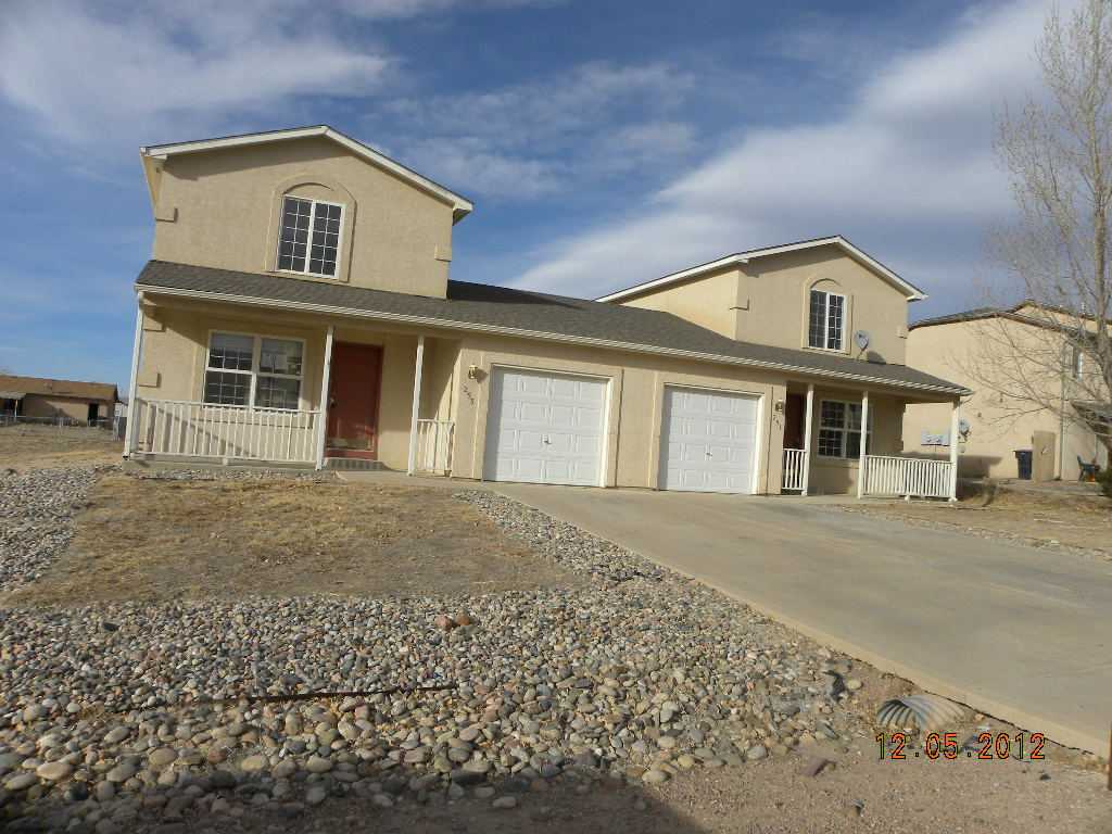  251 253 West Coral Drive, Pueblo West, Colorado  photo