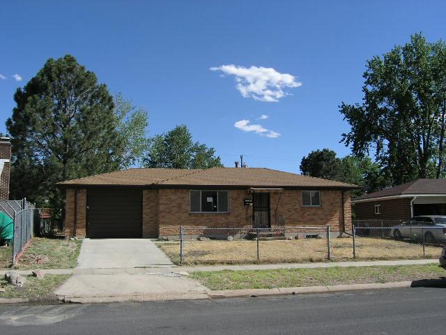  61 Roosevelt St S, Colorado Springs, CO photo