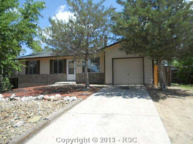  4050 Candea Ct, Colorado Springs, Colorado  photo