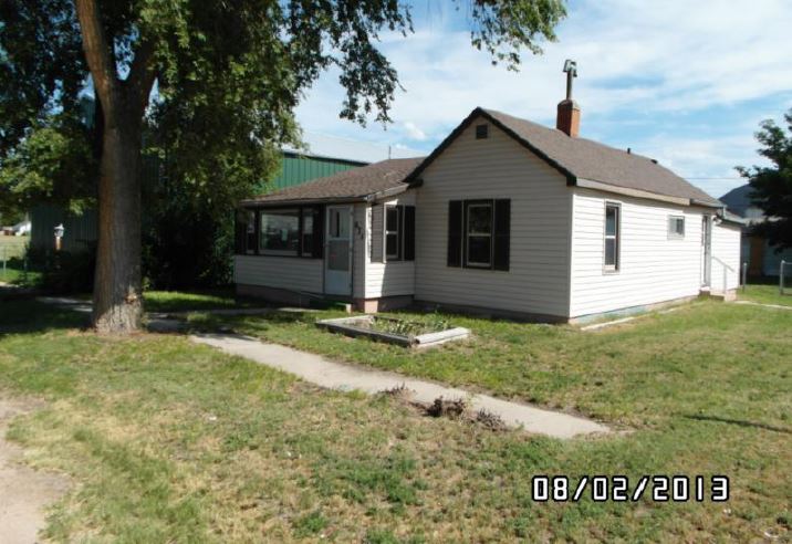  631 Phelps St, Sterling, CO photo