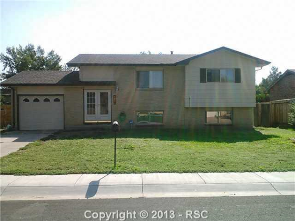  7031 Cleveland Ct, Colorado Springs, CO photo