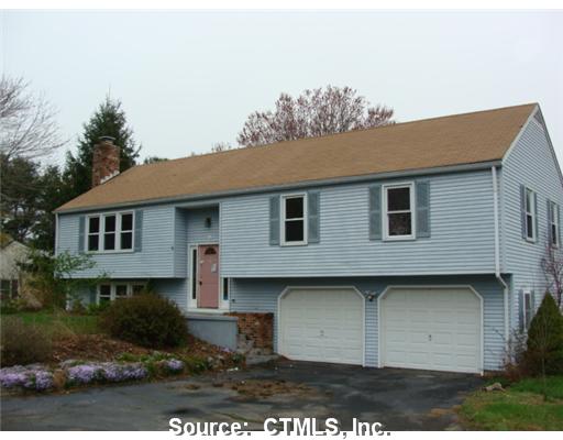 293 E River Rd, Guilford, CT photo