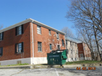  66 Oakview Cir Unit 202, Bridgeport, Connecticut  5013556
