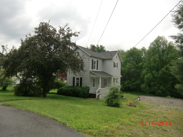  110 Moore Ave, Winsted, CT photo