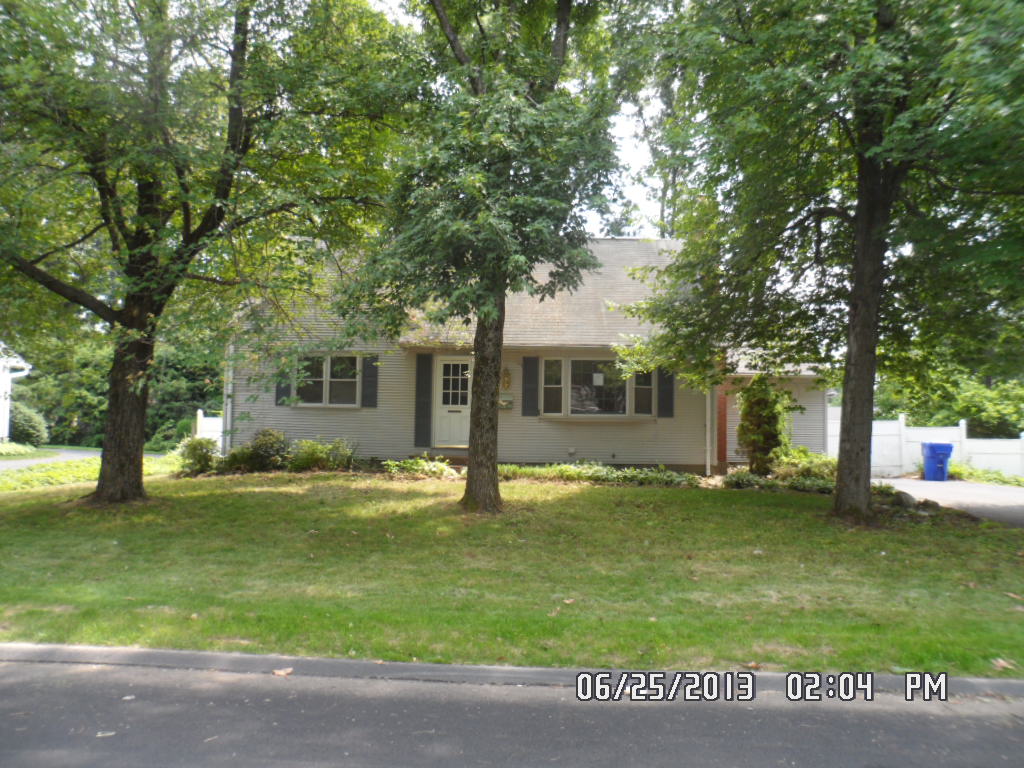  34 Dale Road, Enfield, CT photo