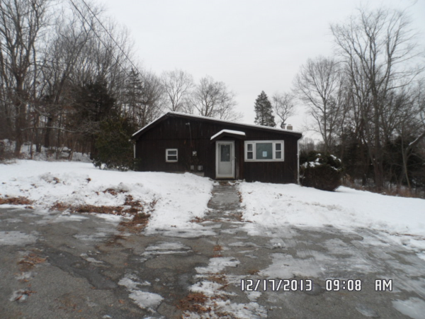  354 Gendron Rd, Plainfield, CT photo