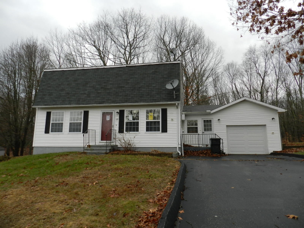  119 Colonial Rd, Plainfield, CT photo