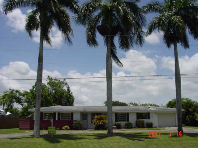  349 Coral Dr, Fort Myers, FL photo