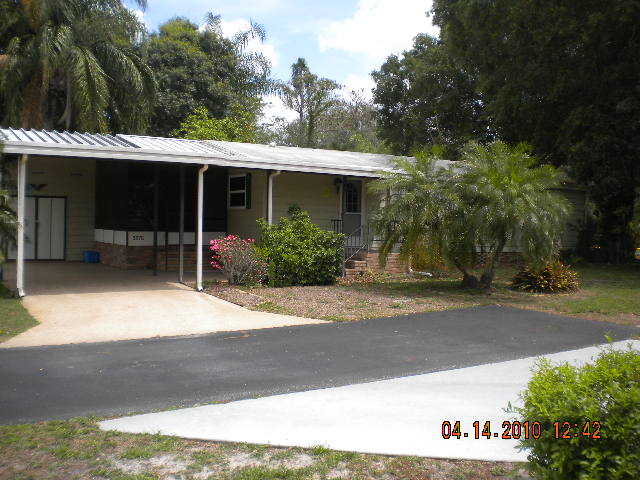  5276 Country Field Cir, Fort Myers, FL photo
