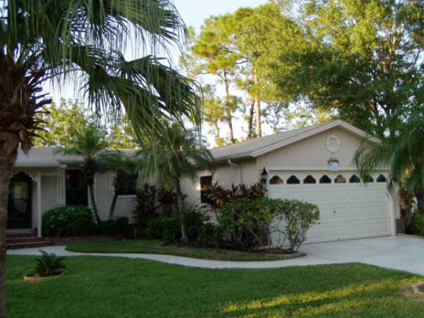  5464 San Luis Dr, North Fort Myers, FL photo