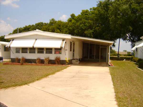  230 Greenhaven Rd West, Dundee, FL photo