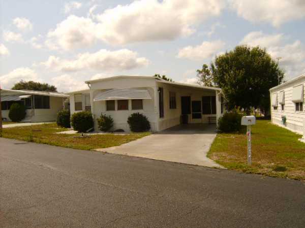  216 Greenhaven Rd West, Dundee, FL photo
