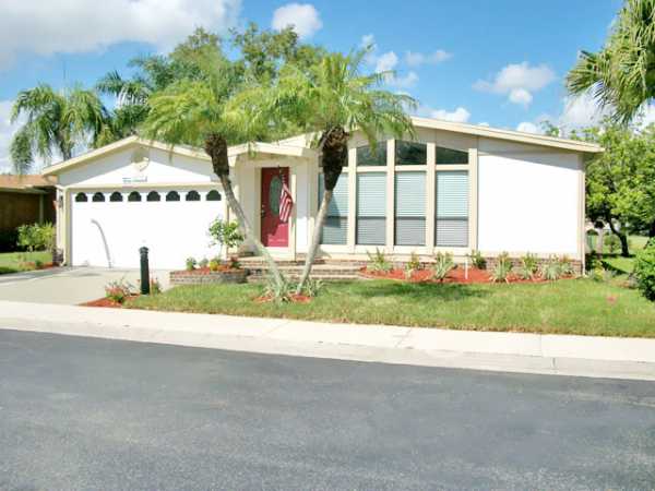  3912 Santa Clara Ln, North Fort Myers, FL photo