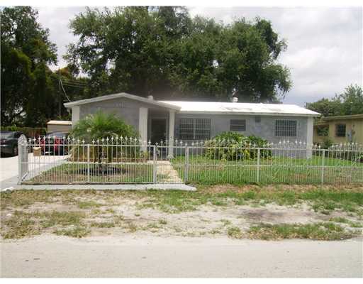  3051 NW 169 TER, Miami Gardens, FL photo