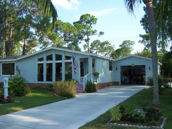  245 Las Palmas, North Fort Myers, FL photo