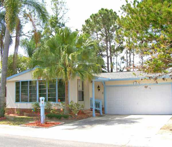  618 SIERRA MADRE, North Fort Myers, FL photo