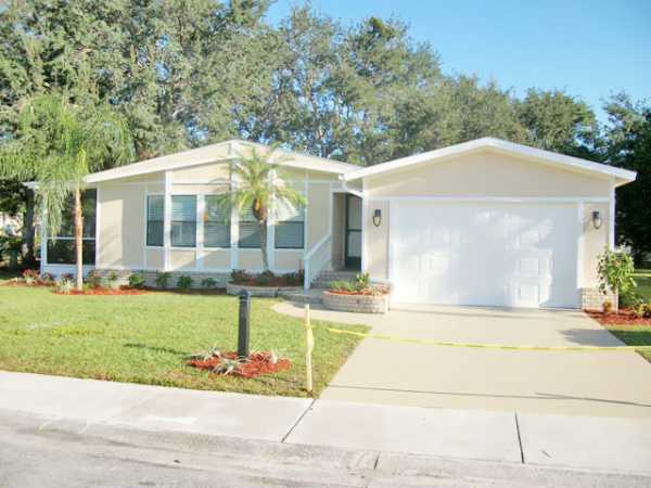  258 Las Palmas Blvd, North Fort Myers, FL photo