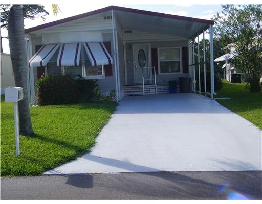  151 camino del Rio, Port Saint Lucie, FL photo