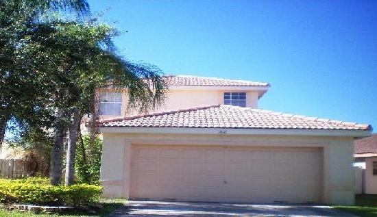  1812 SW 176 Avenue, Miramar, FL photo